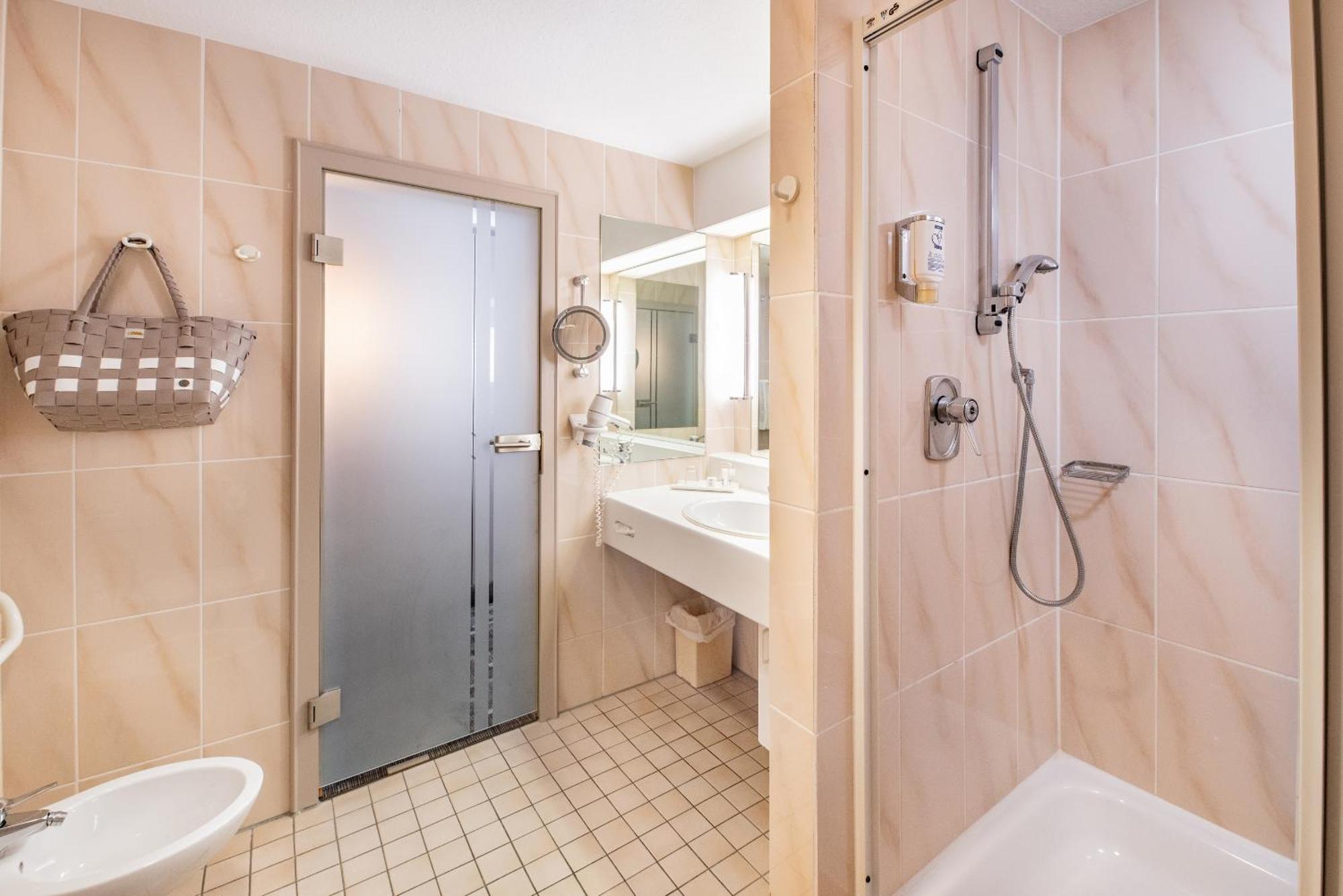 Goebels Hotel Rodenberg Rotenburg an der Fulda Zewnętrze zdjęcie